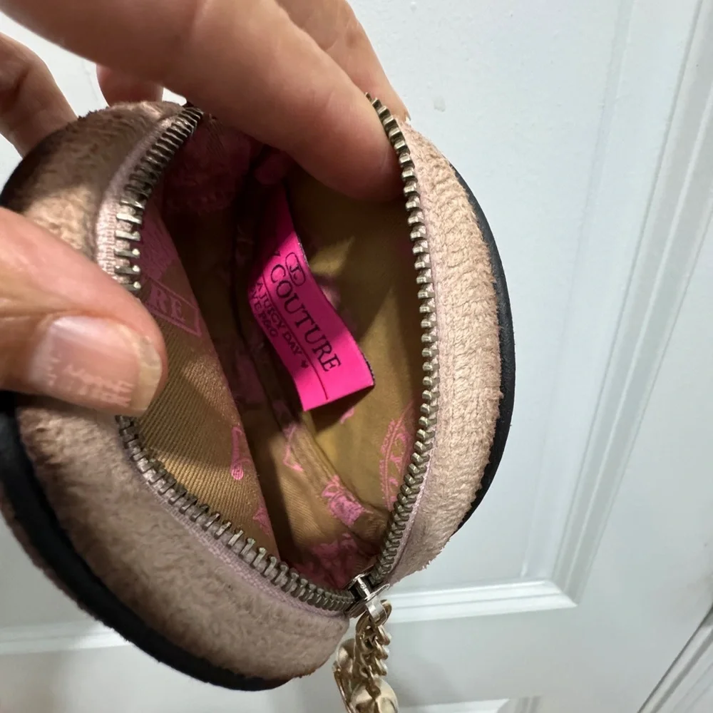 Juicy Couture vintage pink purse handbag queen of couture y2k small velv…